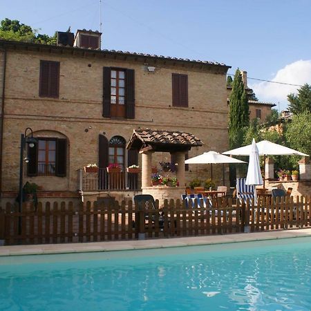 Casa Vacanze L'Oliveta Siena Buitenkant foto