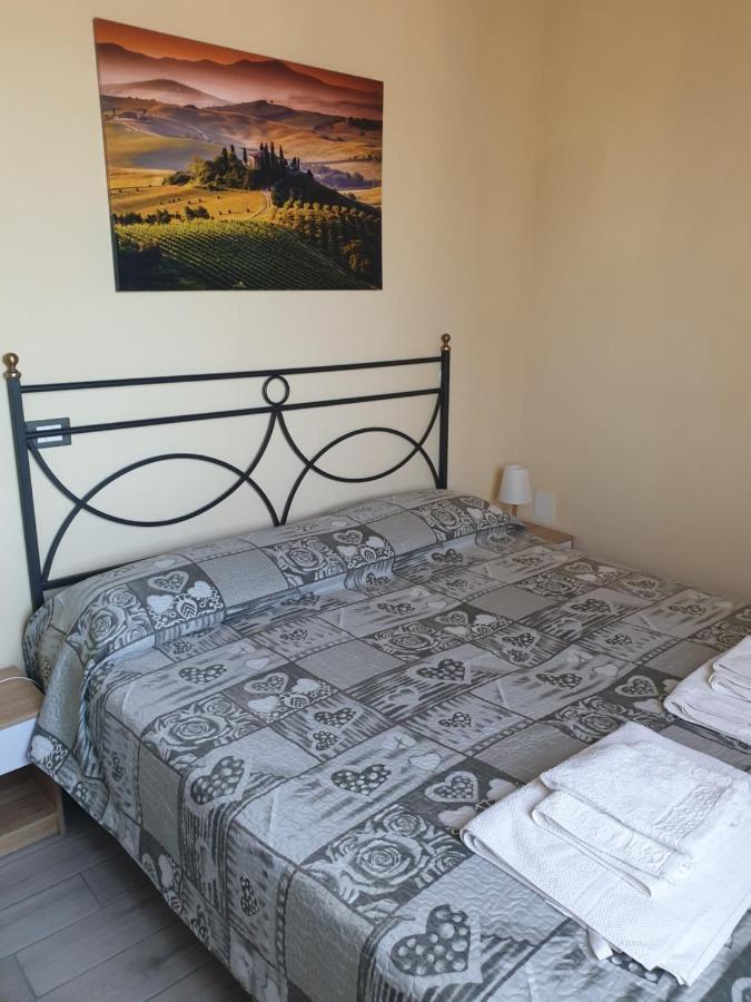Casa Vacanze L'Oliveta Siena Buitenkant foto