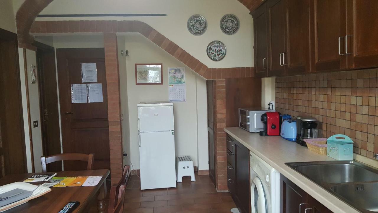 Casa Vacanze L'Oliveta Siena Buitenkant foto