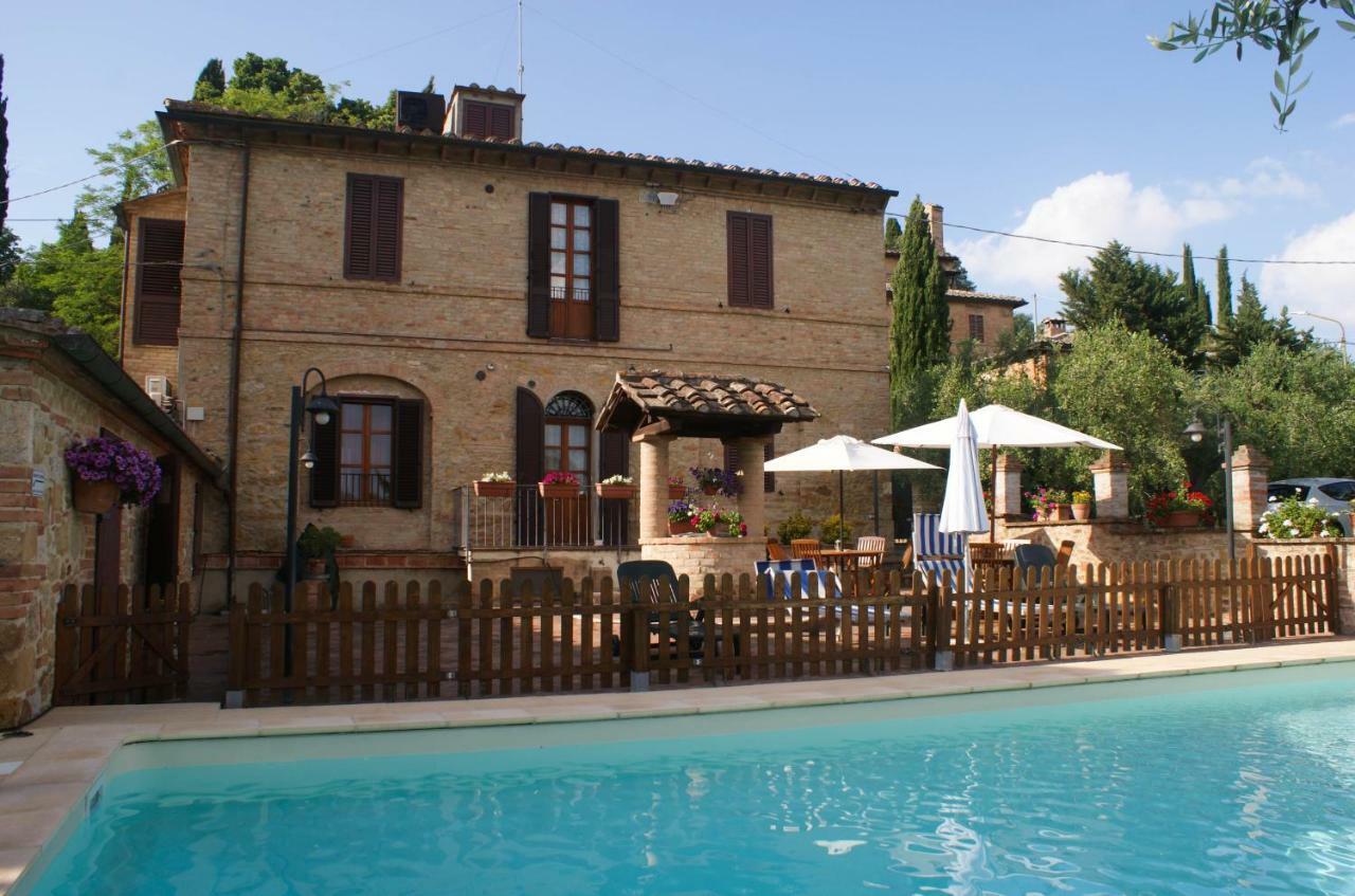 Casa Vacanze L'Oliveta Siena Buitenkant foto